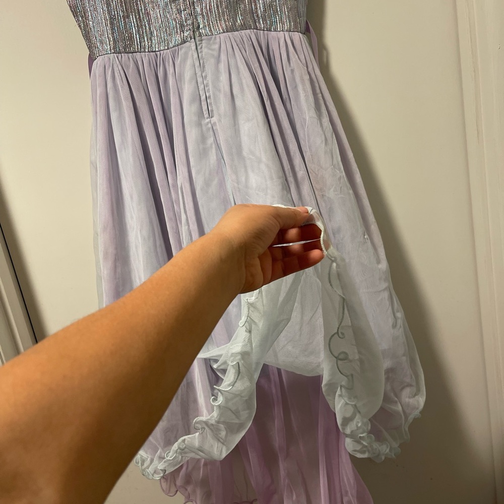 It a purple turquoise color.